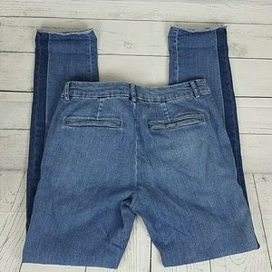 LAST HOURS OR WILL BE DONATED!

 Vince Jean's Skinny Size 27